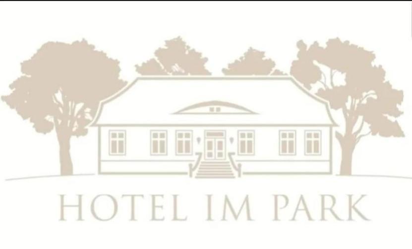 Hotel Im Park Sorkwity Eksteriør billede